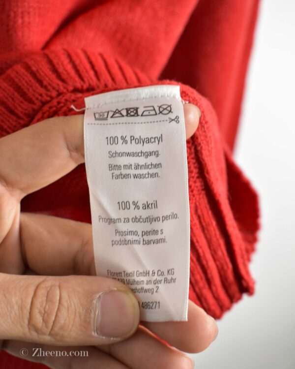 بافت کریسمسی قرمز Aldi