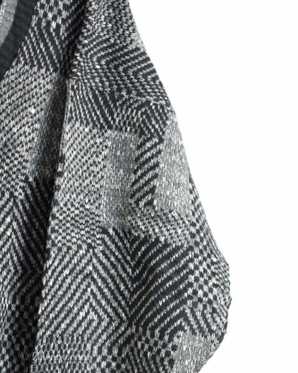 بافت وینتیج یقه هفت تیره Fiori