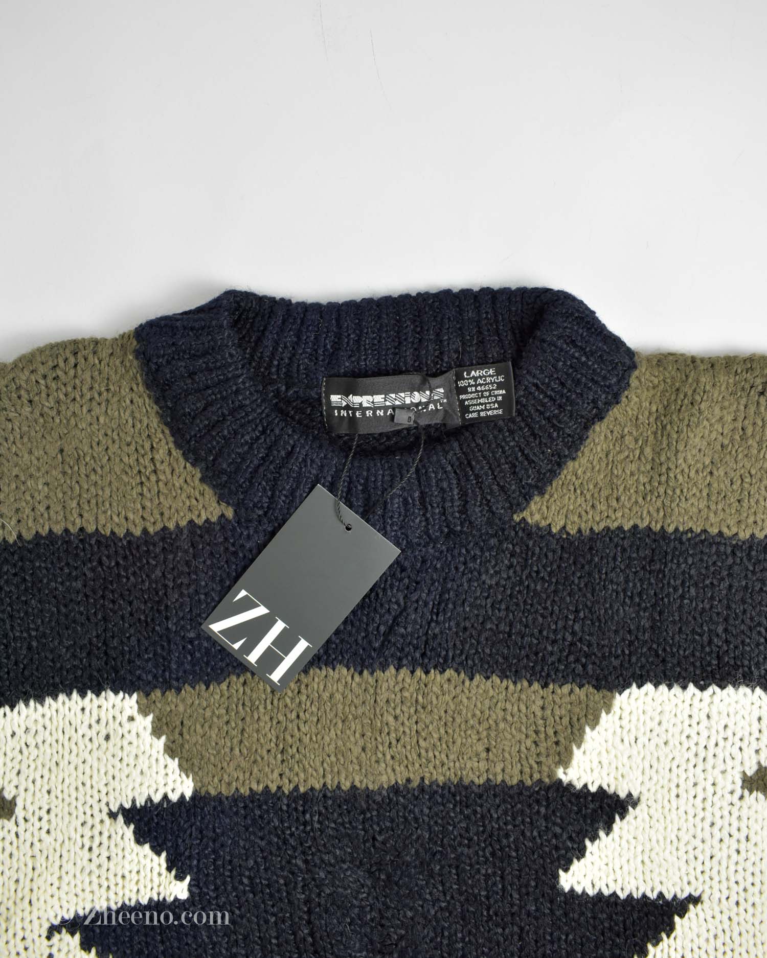 17677133928405280 بافت وینتیج چند رنگ International