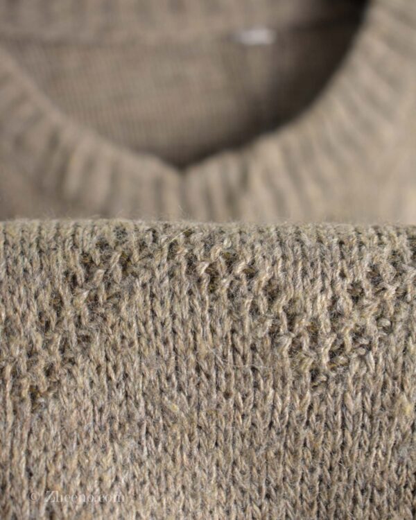 بافت وینتیج طرح دار کرم رنگ