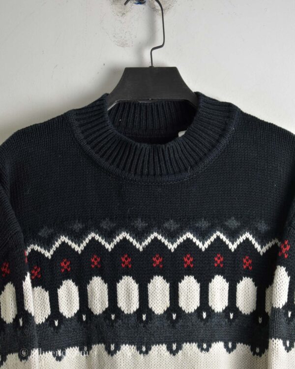 بافت وینتیج مشکی طرح دار Alex Cannon