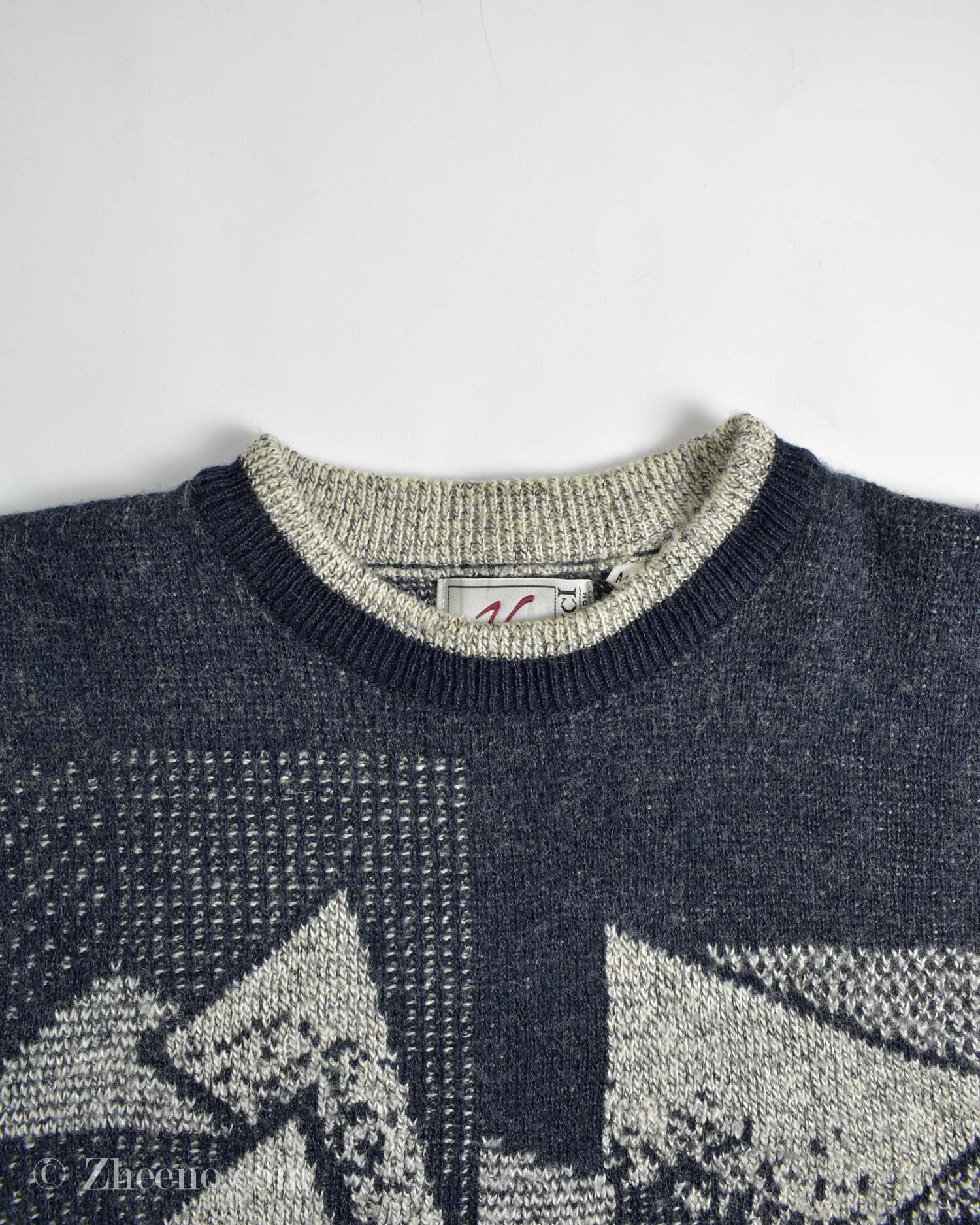 17697540667999155 بافت وینتیج Vinci