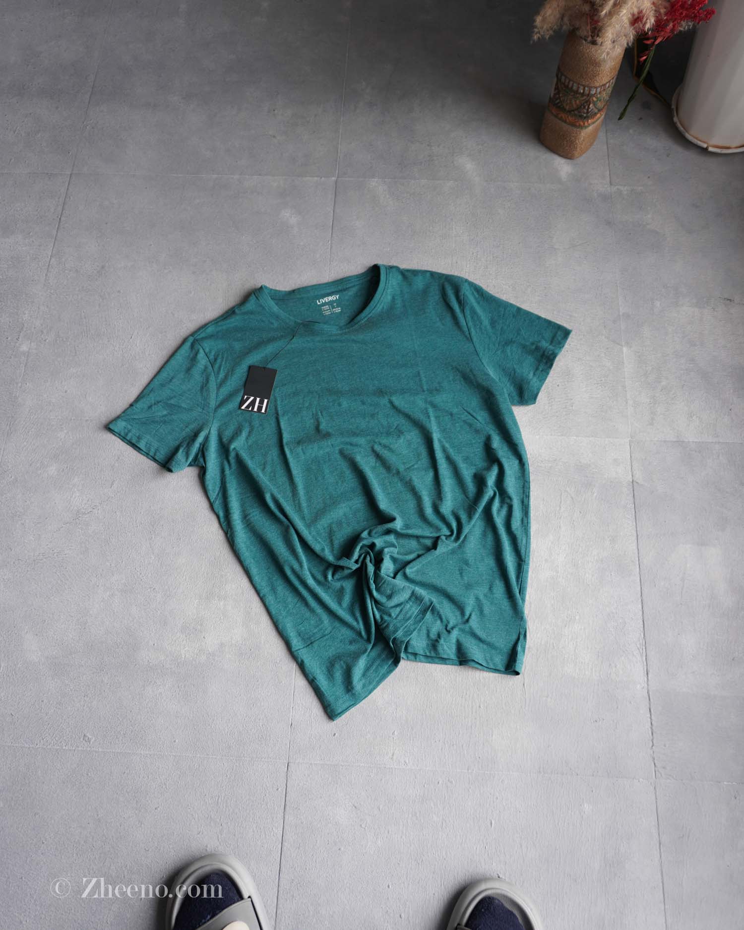 تیشرت یقه گرد فیروزه‌ای تیره ساده Livergy