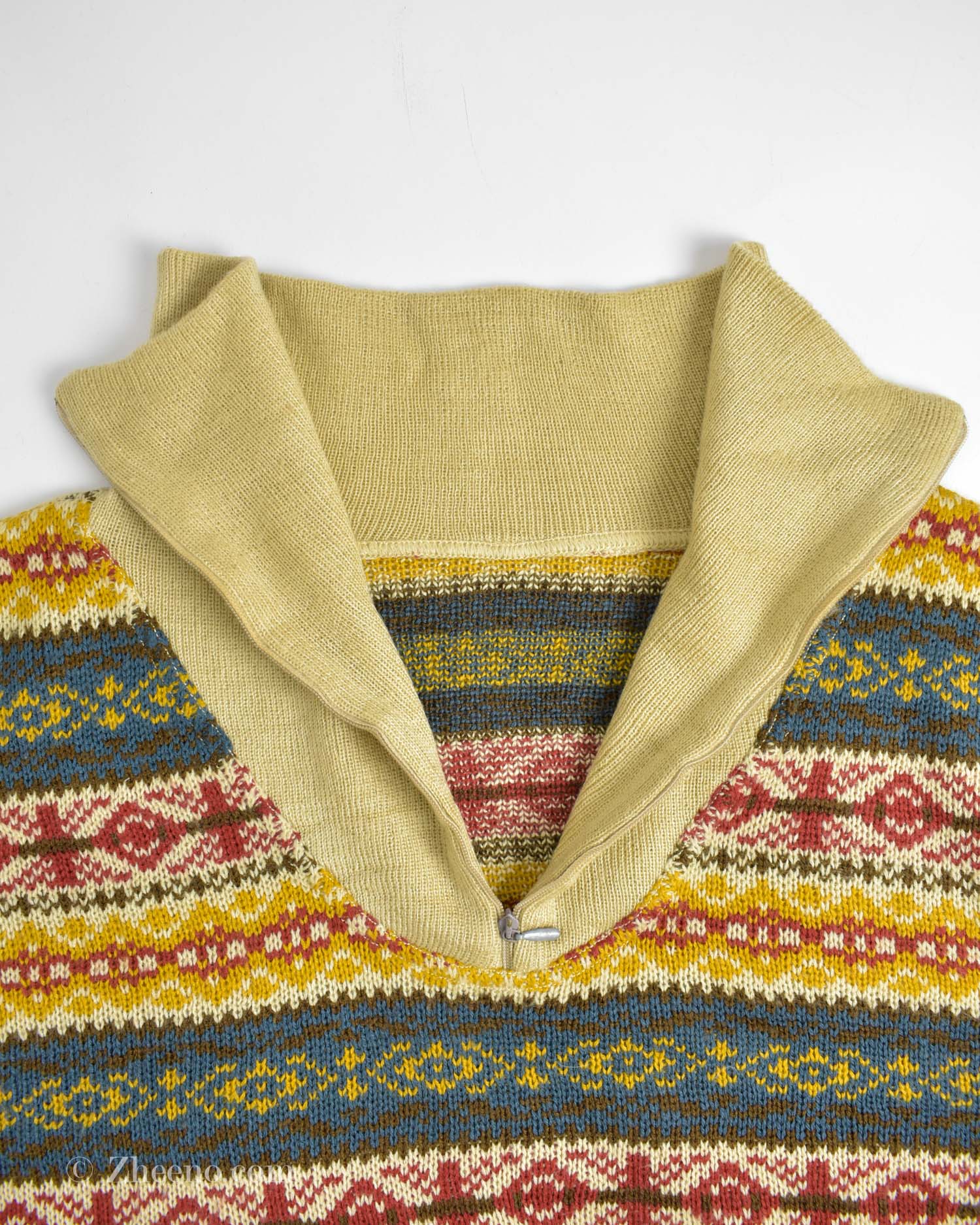 17711678488524422 نیم زیپ وینتیج چند رنگ طرح دار