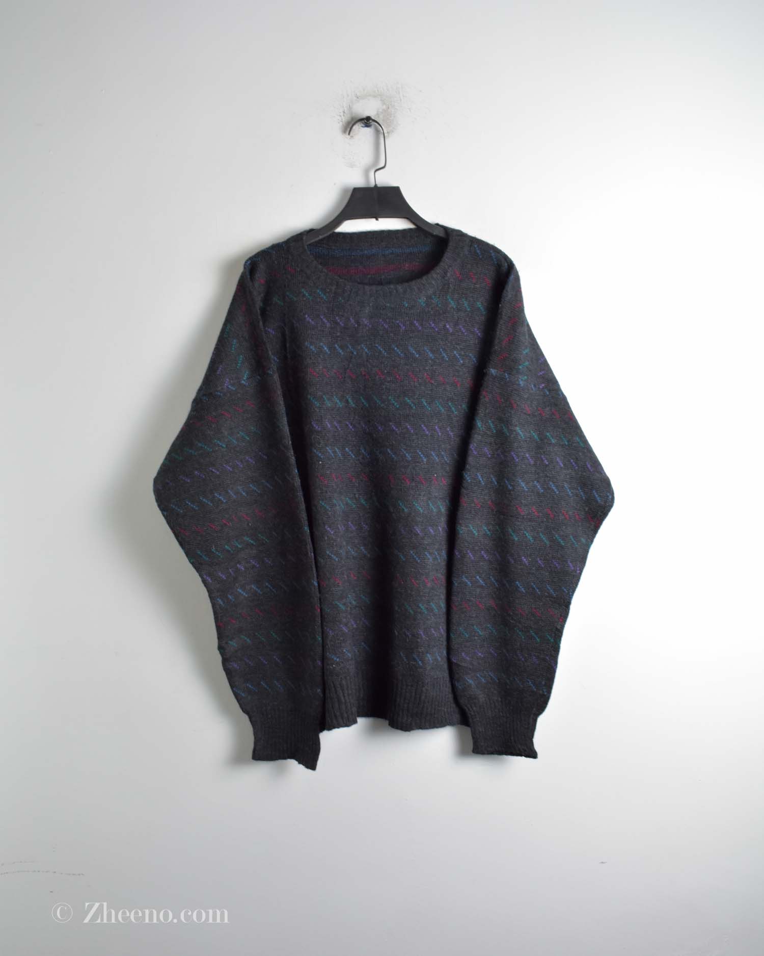 بافت وینتیج تیره طرح دار