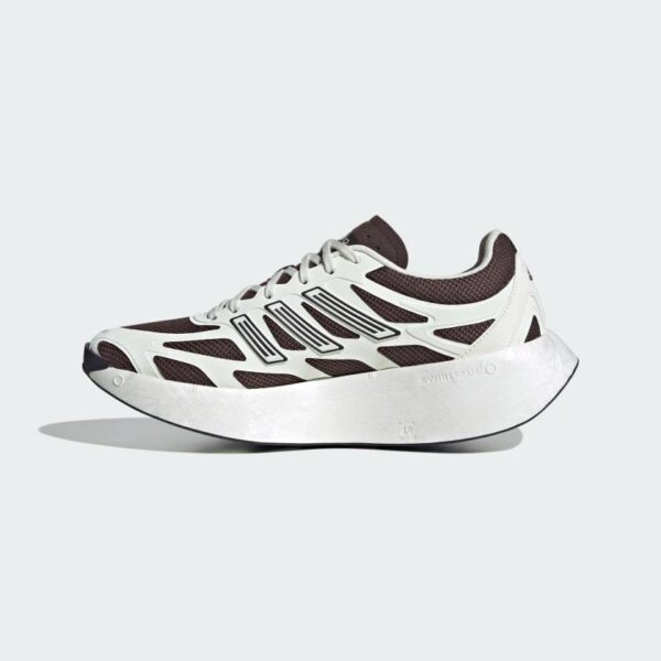 نمای جانبی کتونی آدیداس Adizero Aruku سفید قهوه‌ای