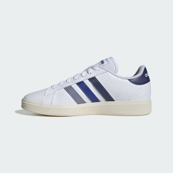 نمای جانبی کفش Adidas Grand Court Base 2.0