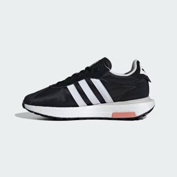 استایل خیابانی با کفش راحتی آدیداس Adidas Country XLG ID8261
