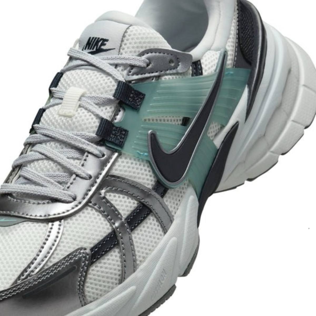 Nike V2K Run