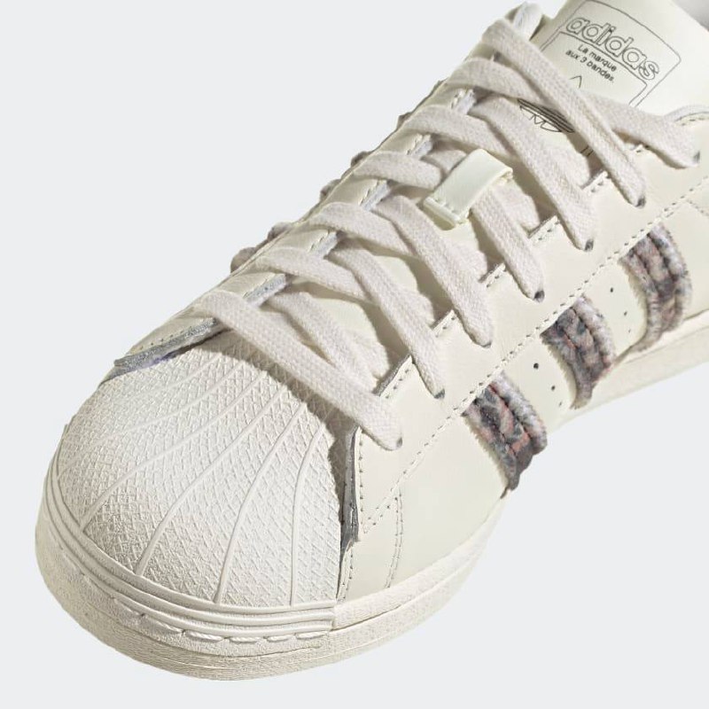 Adidas Superstar
