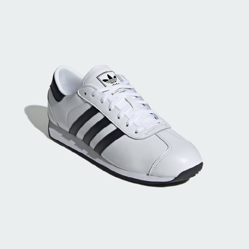 Adidas Country ||
