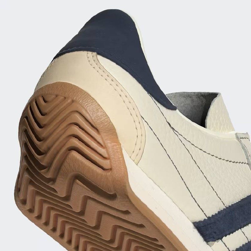 Adidas Country OG