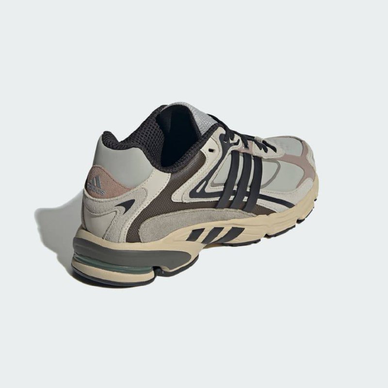 Adidas Response CL
