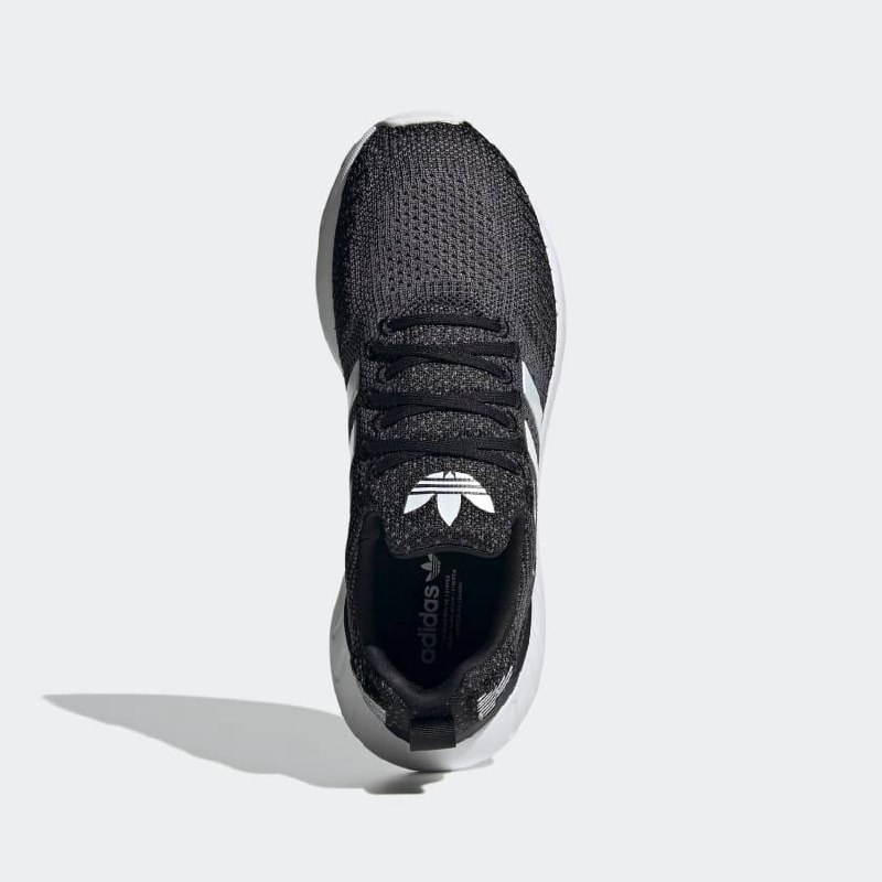 Adidas Swift Run 22