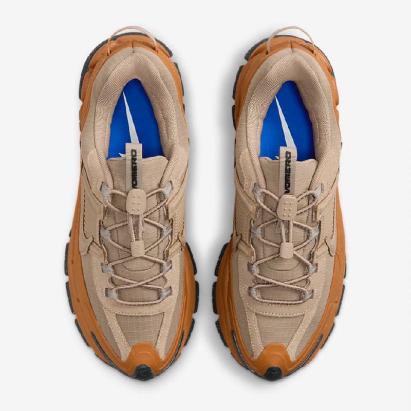 Nike Zoom Vomero 5 Roam