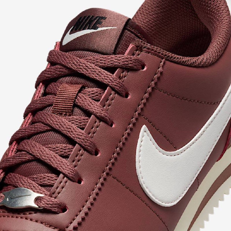 Nike Cortez