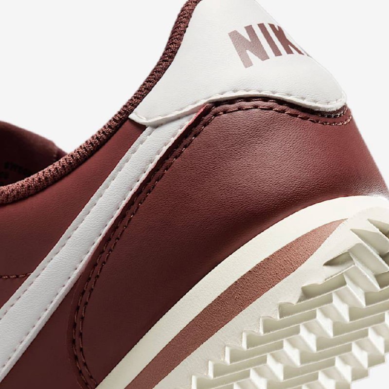 Nike Cortez