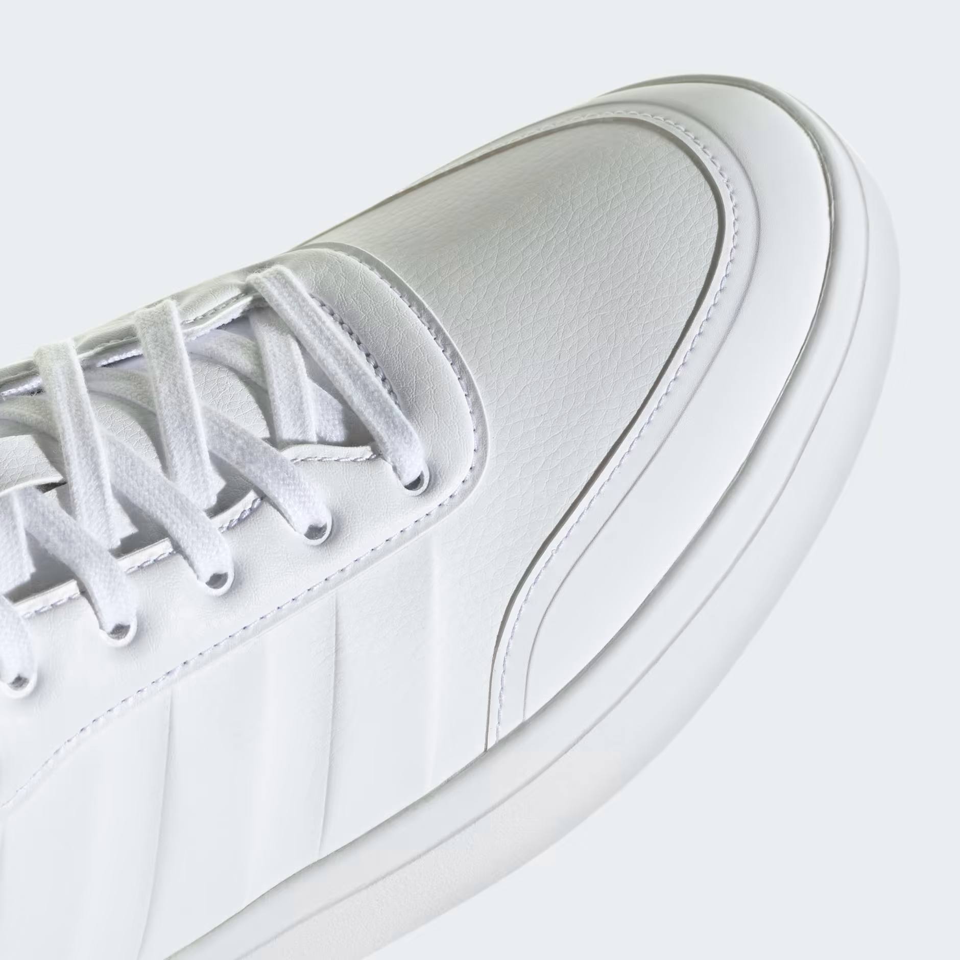 Adidas Court Revival