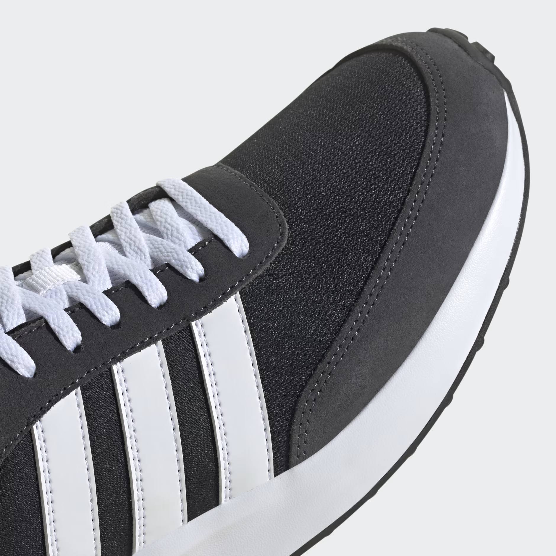 Adidas Run 70s