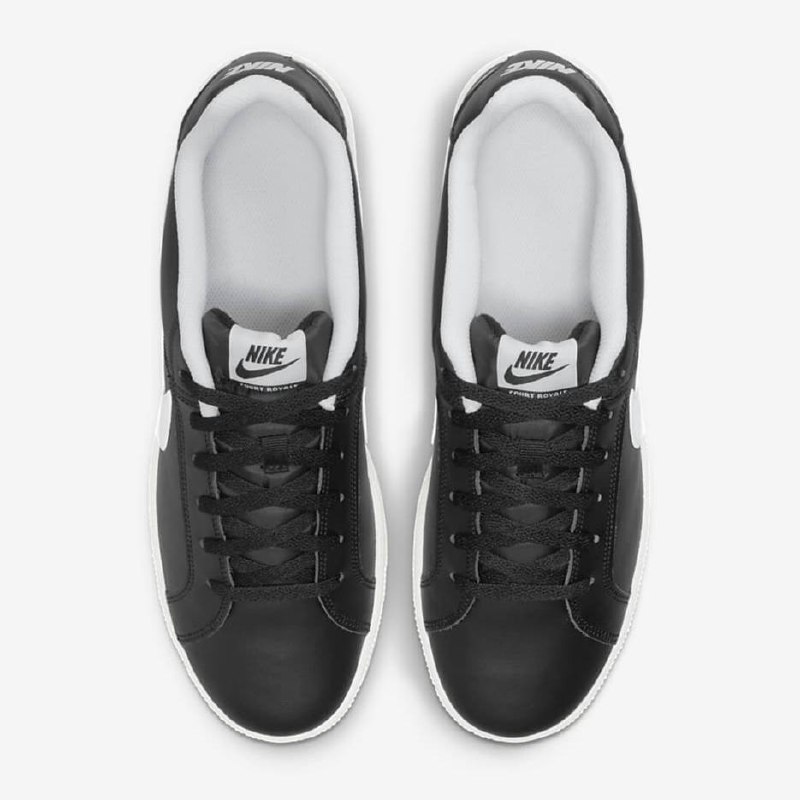 Nike Court Royale