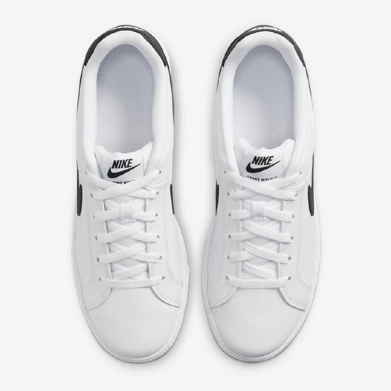 Nike Court Royale