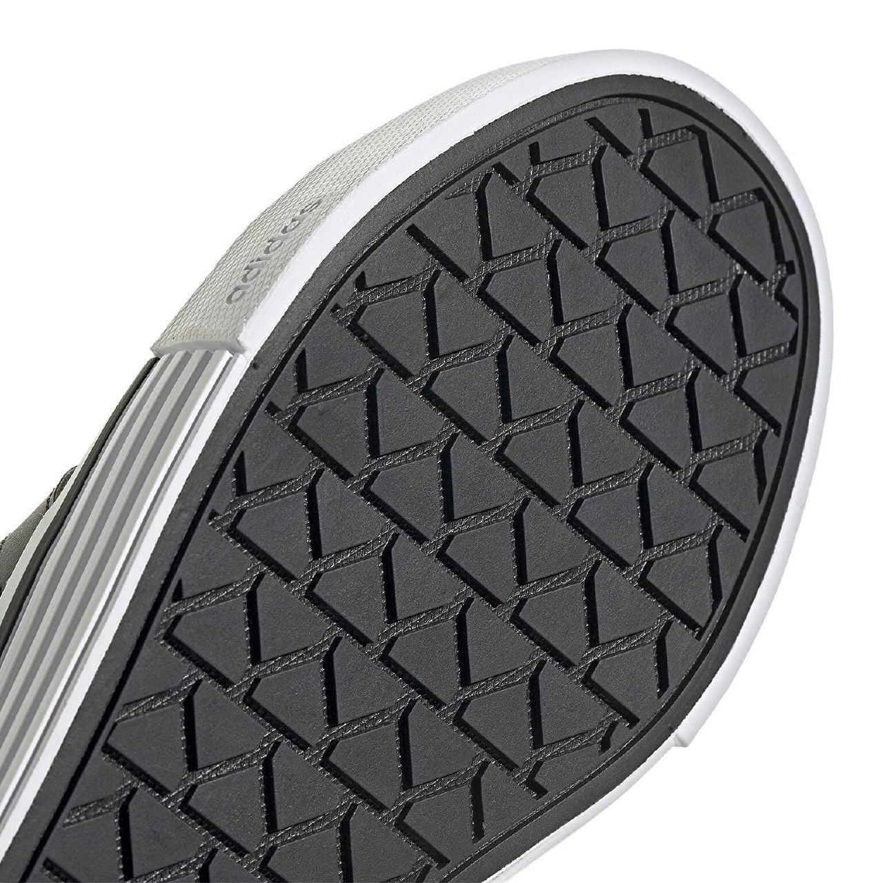 Adidas Daily 4.0