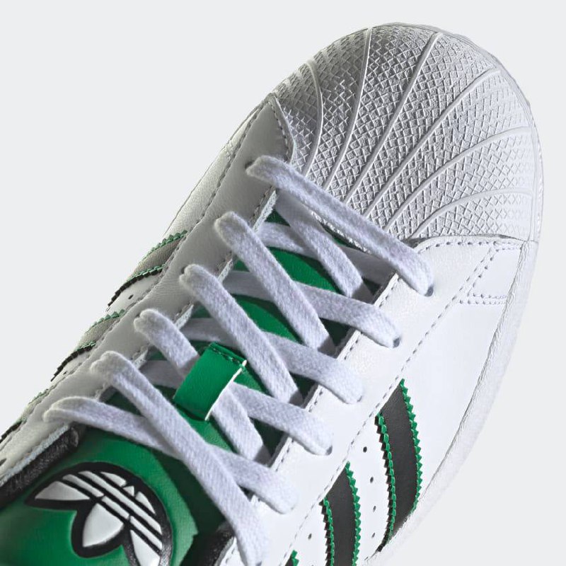 Adidas Superstar