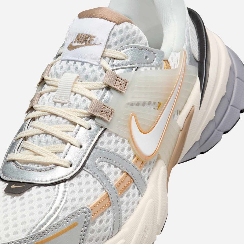Nike V2K Run