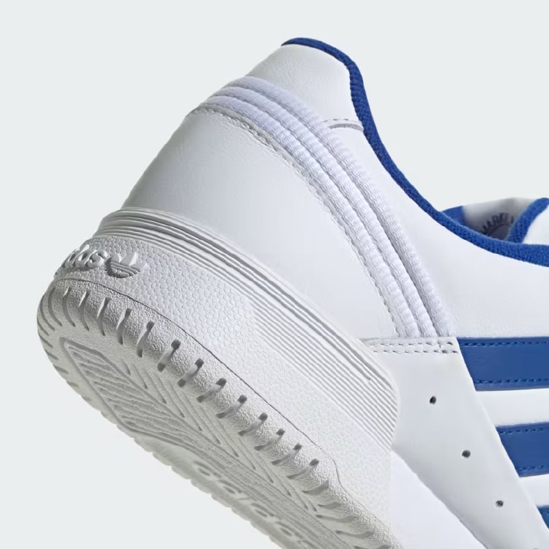 Adidas  Team Court 2.0