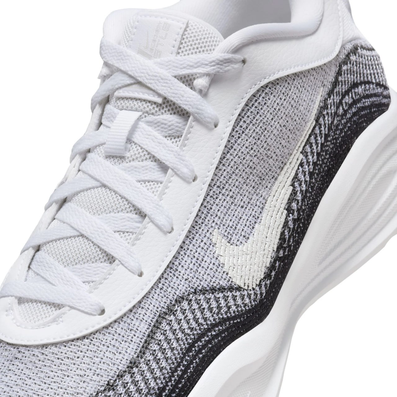 Nike Men G.T. Hustle Academy EP Basketball