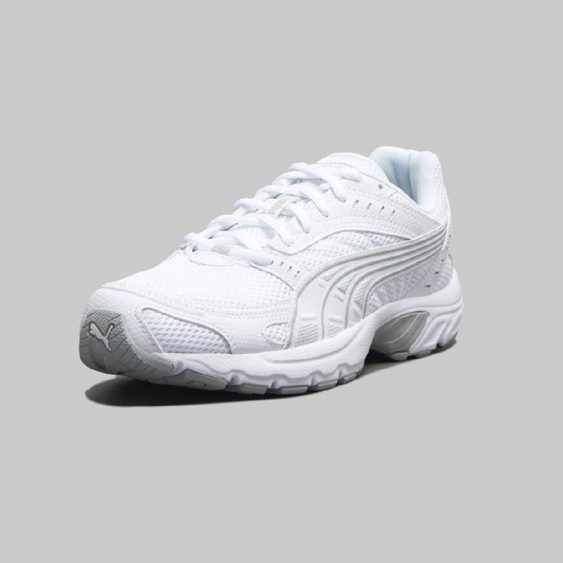 Puma Axis