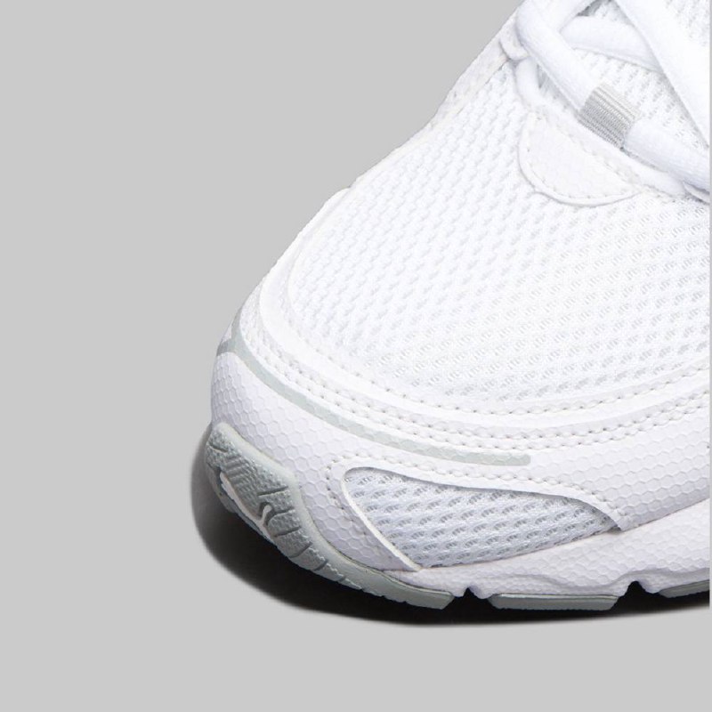 Puma Axis